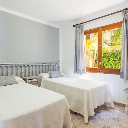Far Villa