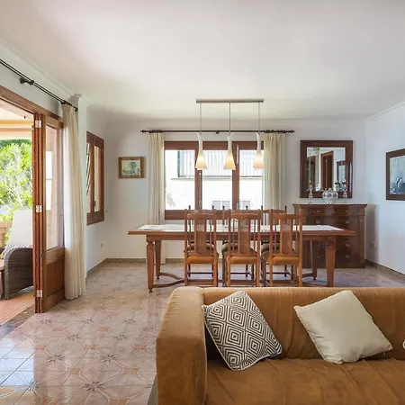 Far Villa
