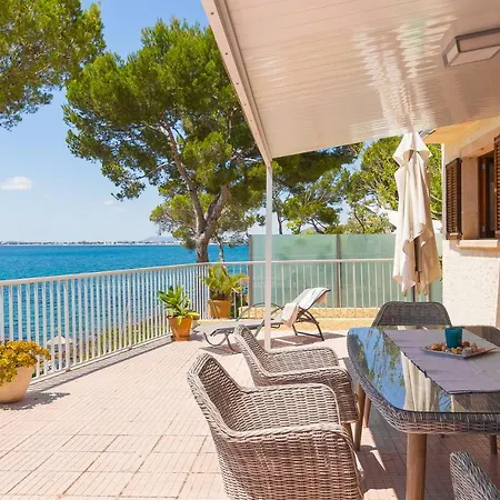 Far Villa Alcanada