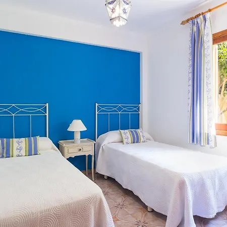 Far Villa *